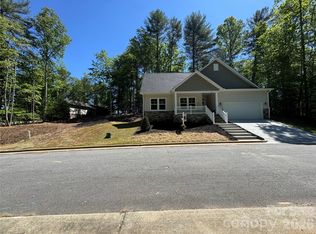403 Scarlett Oak Ct NE, Lenoir, NC 28605