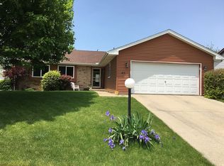 401 Hilltop Rd, Champaign, IL 61822