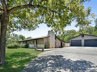 115 Enchanted Ln, Boerne, TX 78006