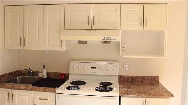 8 Townwood Dr #18 — Photo 13