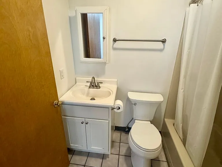 212 Church Street — Photo 21