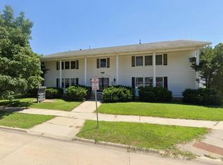 1425 W 5th St, Waterloo, IA 50702