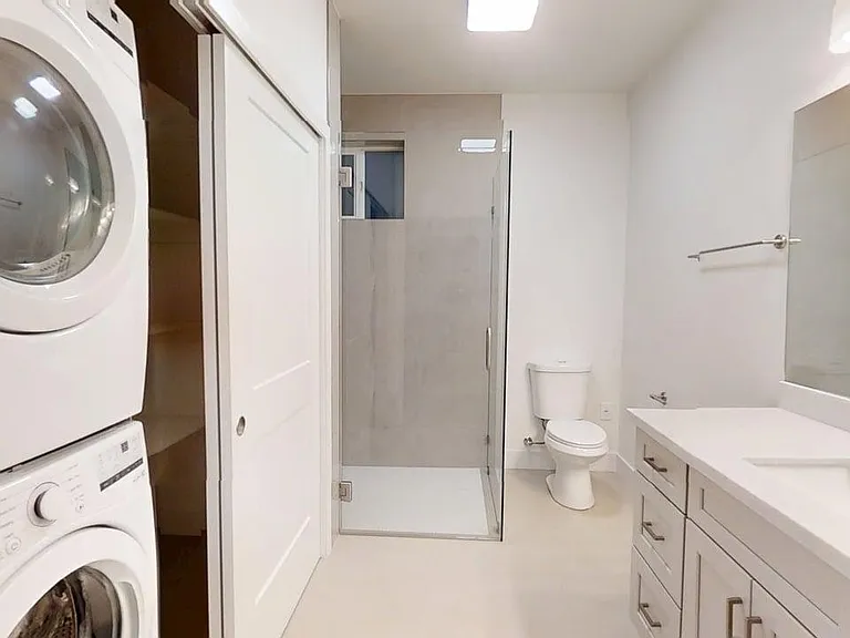 8404 Ascolano Ave — Photo 33
