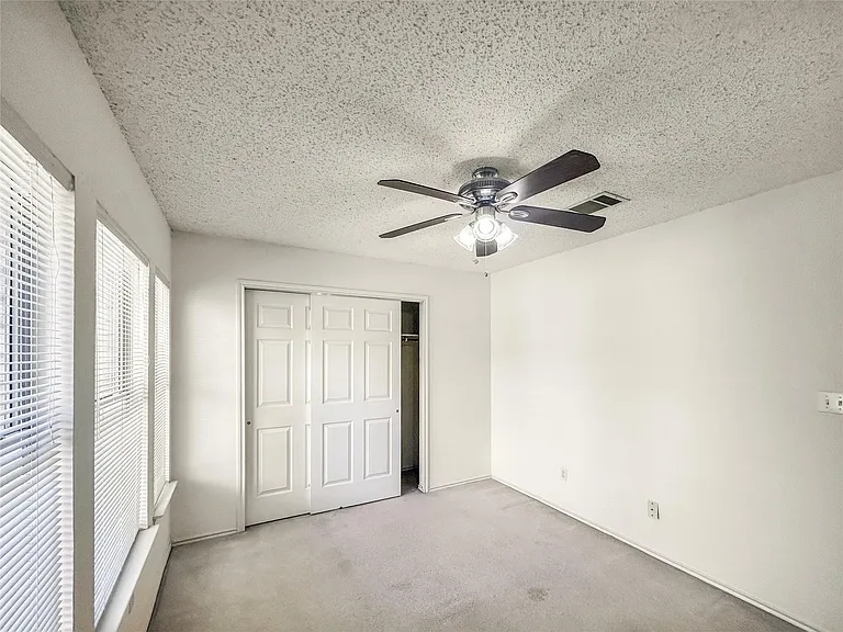12951 Dionysus Dr — Photo 22
