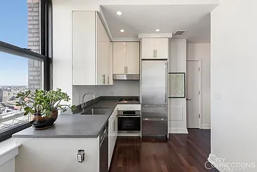 Rented by City Connections Realty