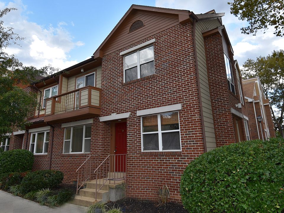 1st image of 1101 N Vernon St
