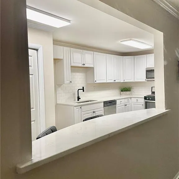 346 Carpenter Dr #A12 — Photo 4
