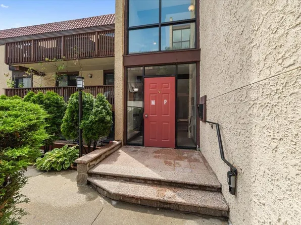 357 N Broadway #1N, Yonkers, NY 10701