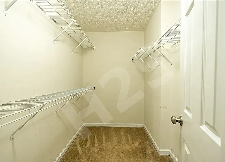 1476 Aultroy Dr — Photo 13
