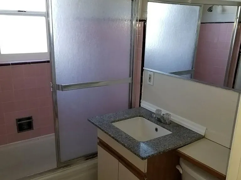 2100 Marlboro Ct #1 — Photo 5