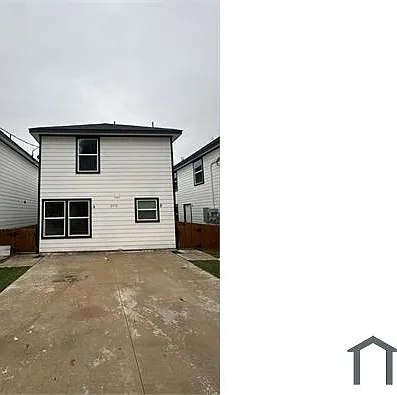 5719 Polly St #B — Photo 2