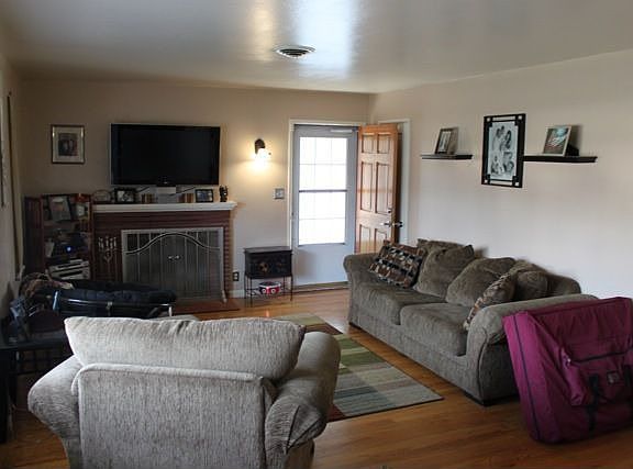 2nd image of 2668 W Princeton Ave