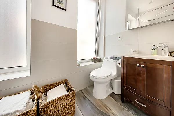 Rented by Corcoran | media 14