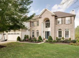 894 Cypress Trl, O'Fallon, MO 63368