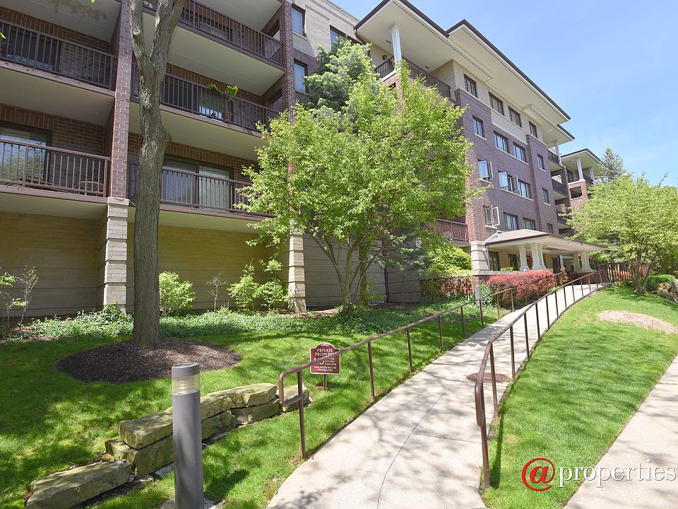 1st image of 1700 2nd St APT 303