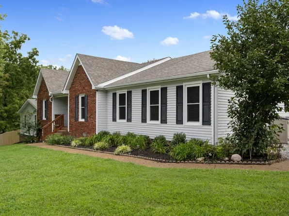 202 Winding Way, Goodlettsville, TN 37072
