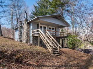 25 Sandy Ln, Mars Hill, NC 28754