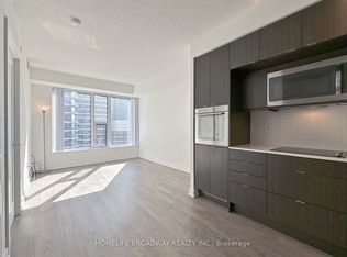 10 York St Waterfront Communities - The Islands, Toronto, ON M5J 0E1
