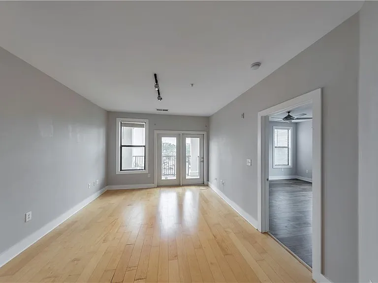 799 Hammond Dr #219 — Photo 11