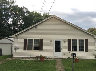 17 Colorado St, Coventry, RI 02816