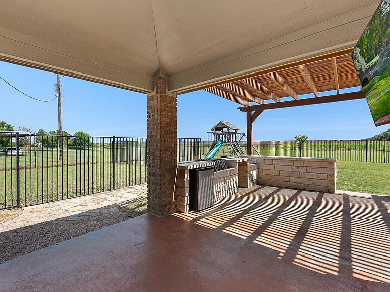 200 County Road 453 Rd — Photo 32