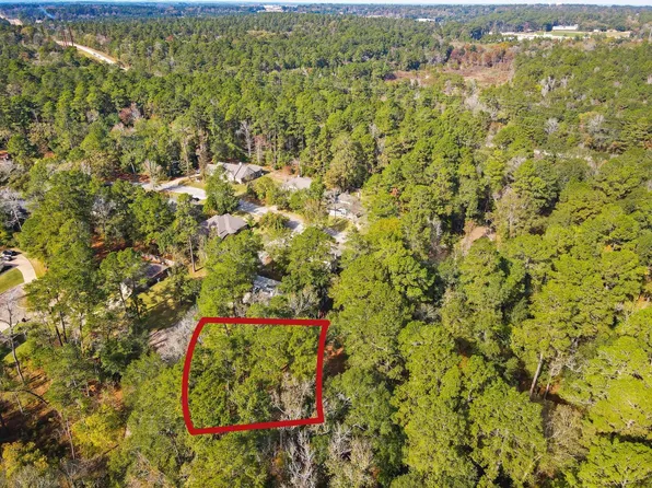 306 Inverness St, Huntsville, TX 77340