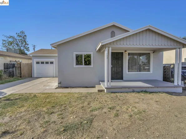 796 Atlantic Dr, Modesto, CA 95358