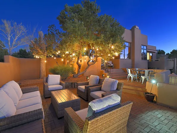 830 Camino De Jemez, Santa Fe, NM 87501