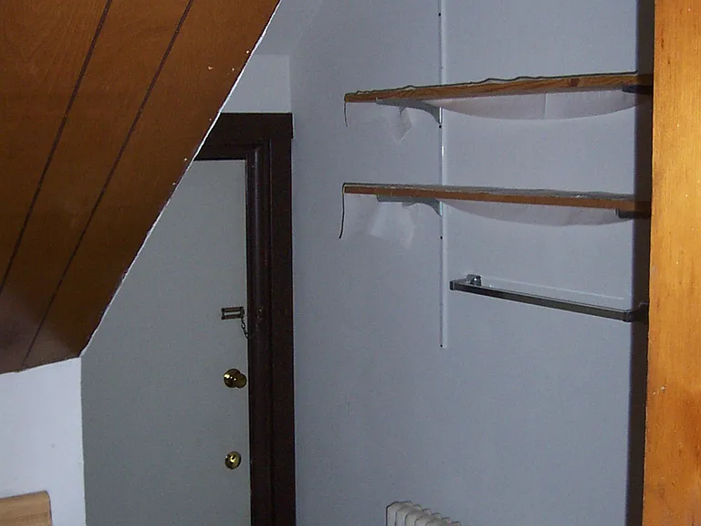 732 S Forest Ave #6 — Photo 2