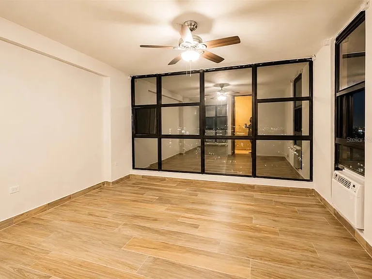 658 Miramar — Photo 8