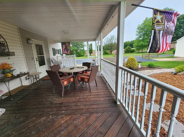 1413 Byers Rd, Indiana, PA 15701