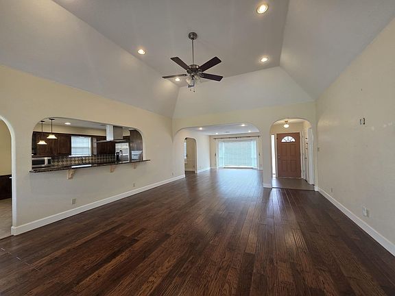2nd image of 2623 Hollow Hook Rd