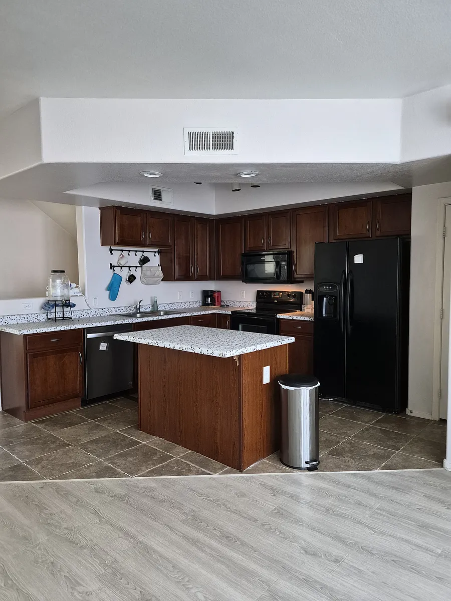 Building Photo - 2401 E Rio Salado Pkwy #1186