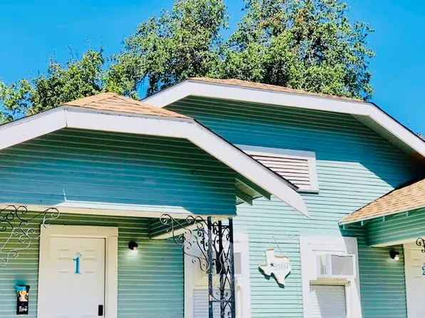 2107 Iowa St APT 1, San Antonio, TX 78203