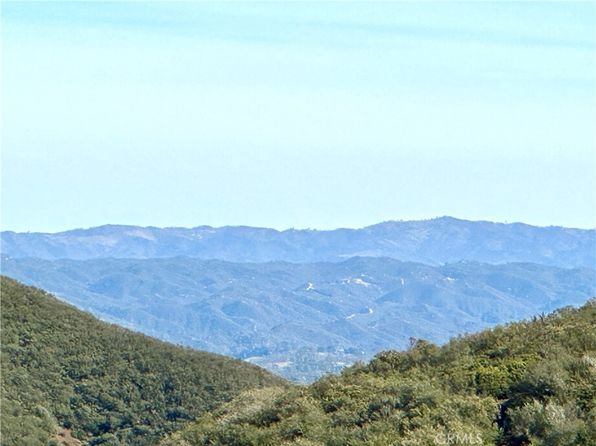 9225 Tassajara Creek Rd, Santa Margarita, CA 93453
