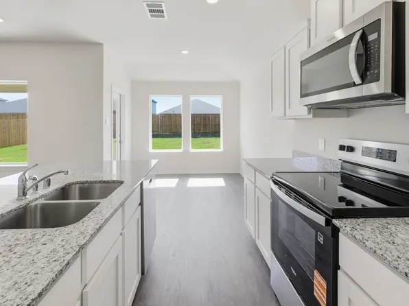 3922 Applewood Trl, Princeton, TX 75407