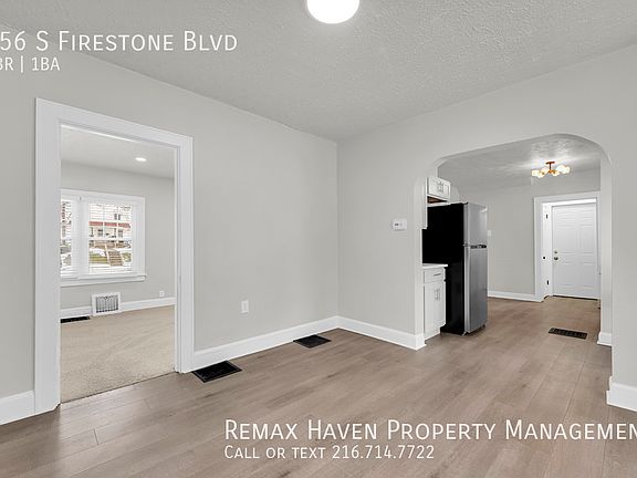 5th image of 356 S Firestone Blvd