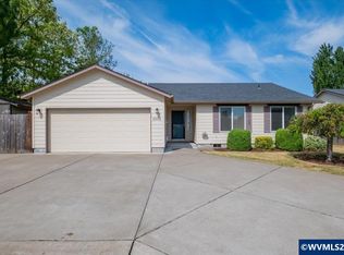 2502 Waverly Ct SE, Albany, OR 97322