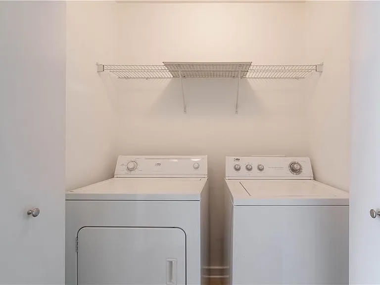 1338 Rietveld Row NW — Photo 18