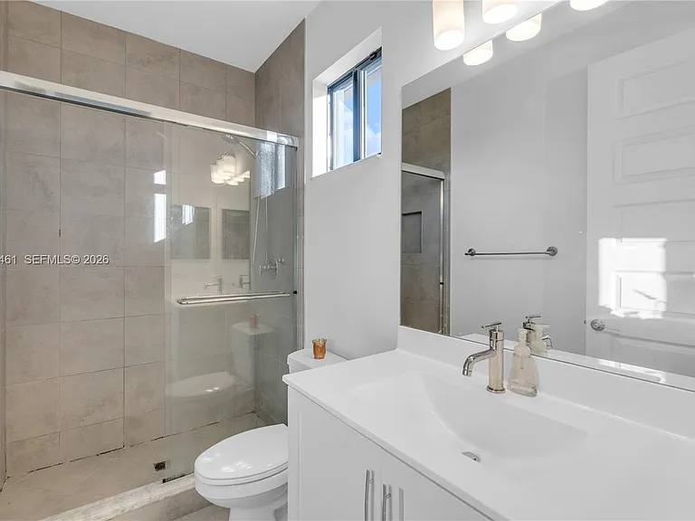 10890 Shore St — Photo 13