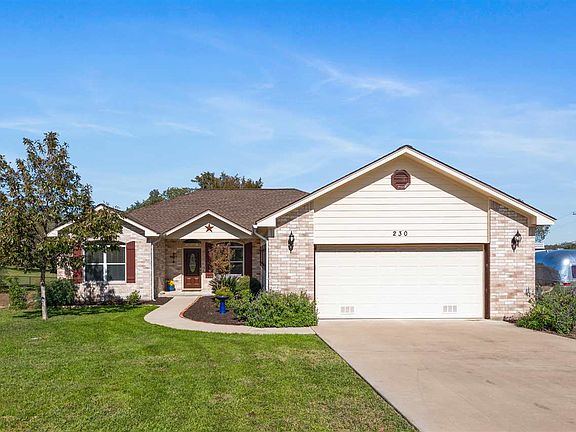 2nd image of 230 Woodlawn Dr
