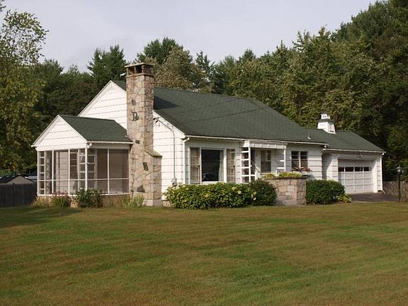 Side showing sunroom