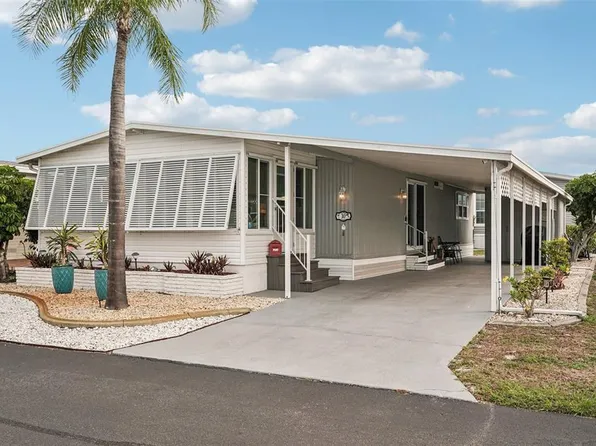 10 Coronado Dr, Englewood, FL 34223