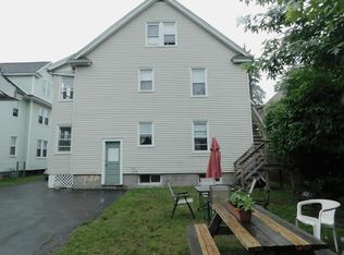 5 Highland Ave, Chicopee, MA 01013
