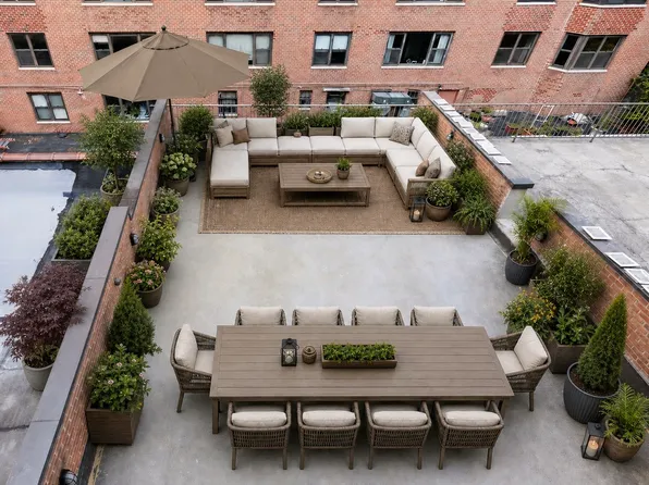 221 East 59th Street image 1 of 10