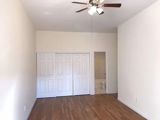 Rented by The Excelsior Collection LTD | media 14