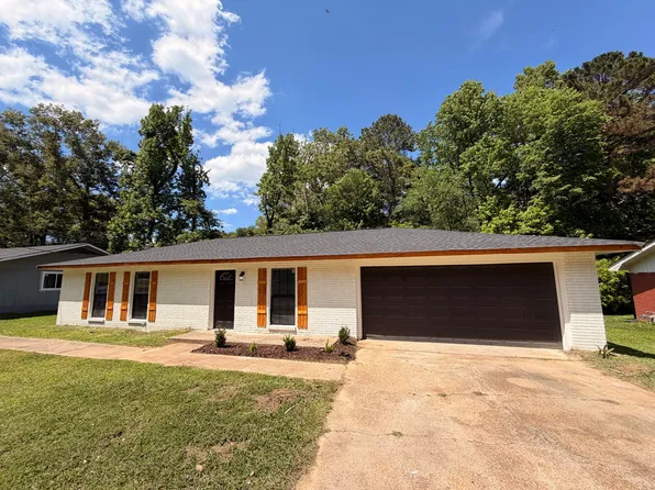 (undisclosed Address), Clinton, MS 39056