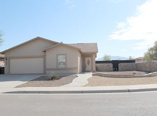 5600 Ireland Dr, Sunland Park, NM 88008