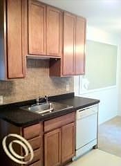 3rd image of 203 Neptune Dr #1