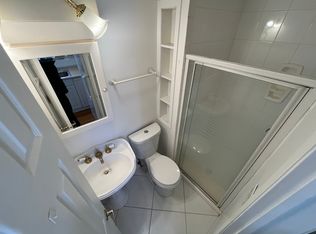 191 Manor Rd, Huntington, NY 11743